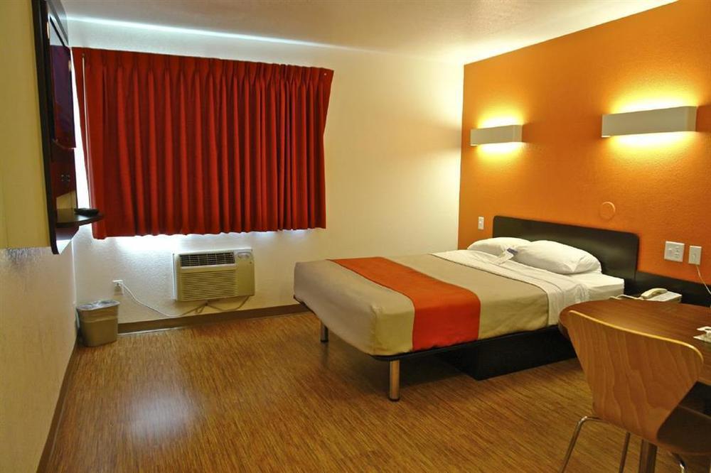 Econo Lodge Idaho Falls Rom bilde