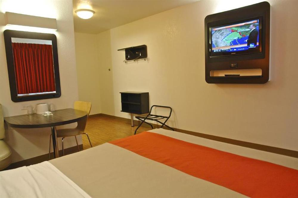 Econo Lodge Idaho Falls Rom bilde